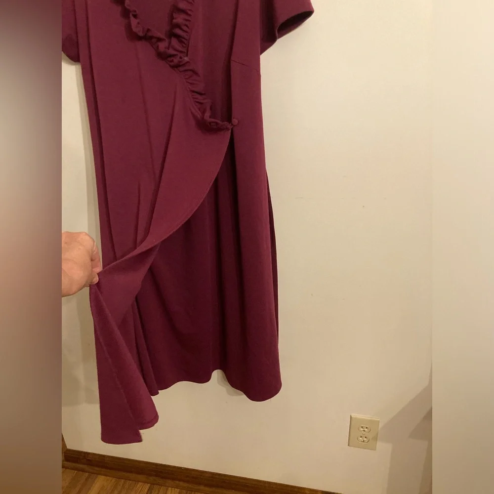 SALE❗️Lane Bryant Women’s Plus Size 16 Midi Wrap Dress / Burgundy Wine / EUC - Picture 4 of 9